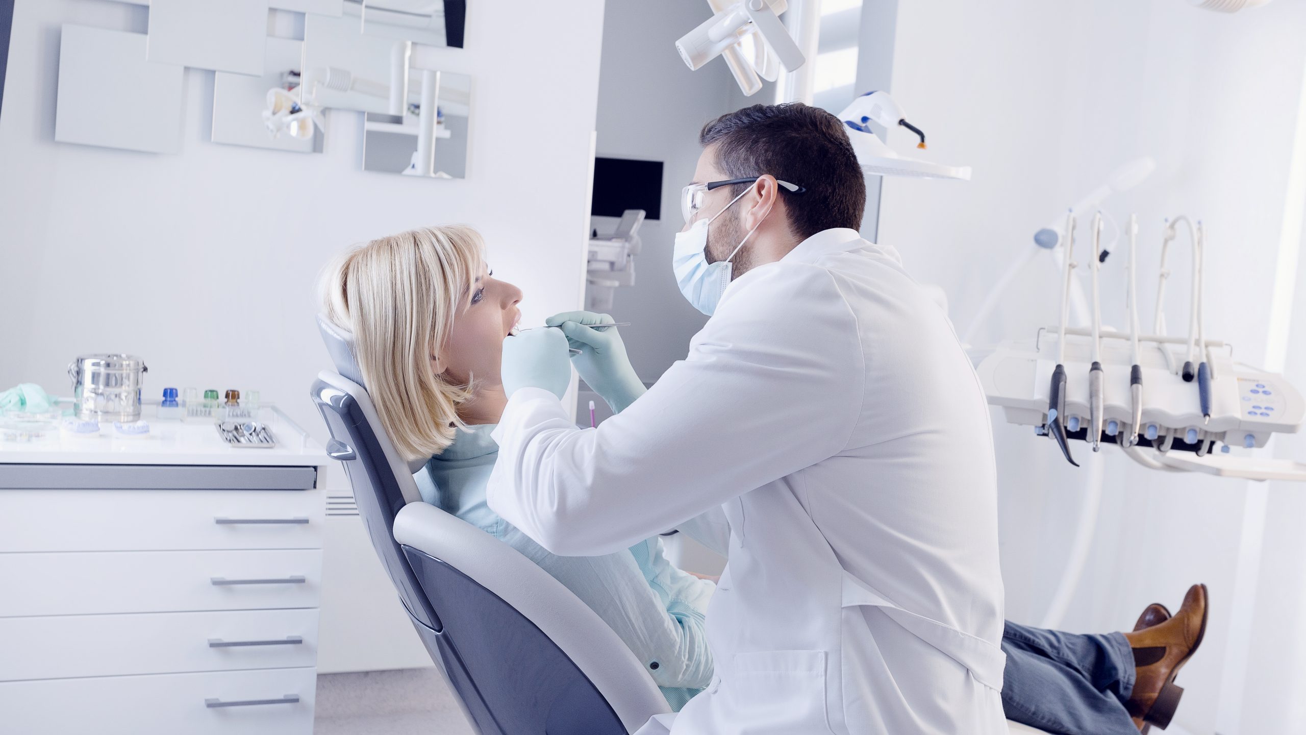 Dentist in Monclova, OH